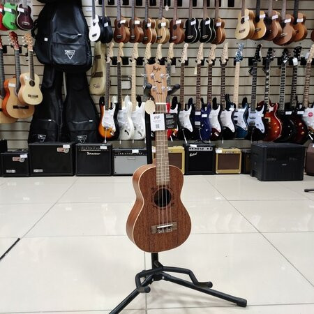 Укулеле концерт FLIGHT DUC323 MAH цвет натуральный чехол в комплекте Укулеле концерт FLIGHT DUC323 MAH цвет натуральный чехол в комплекте