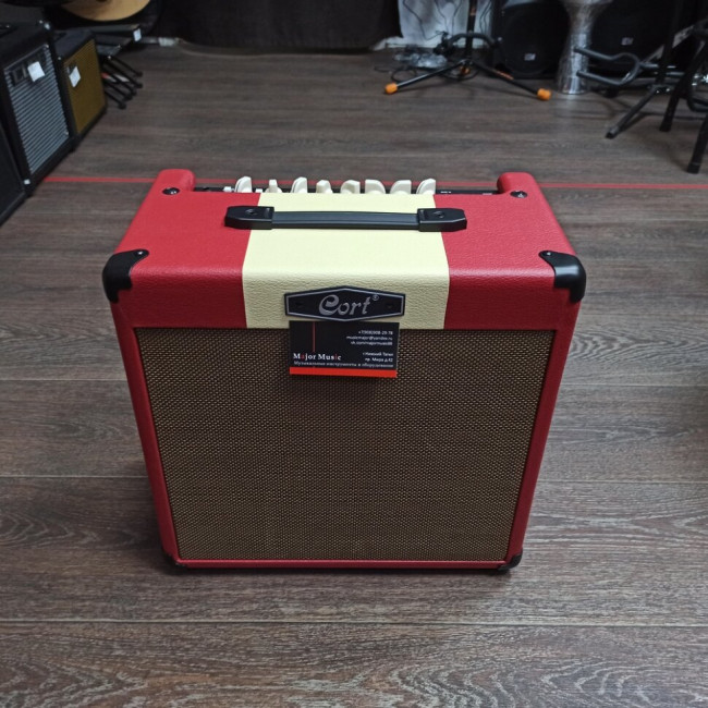 Гитарный комбоусилитель Cort CM30R-EU-DR CM Series 30Вт красный