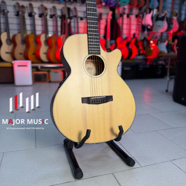 SFX-E-NS SFX Series Электро-акустическая гитара, с вырезом, цвет натуральный матовый, Cort