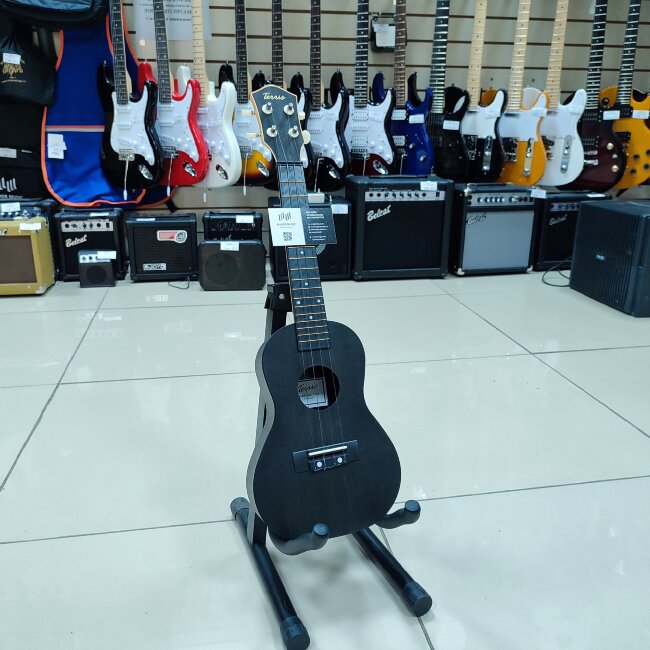 Укулеле концерт TERRIS PLUC-23 BK цвет черный