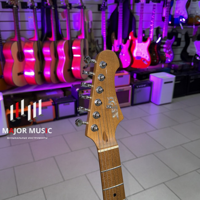 б/у Электрогитара JET JS-300OW цвет белый* б/у Электрогитара JET JS-300OW цвет белый*