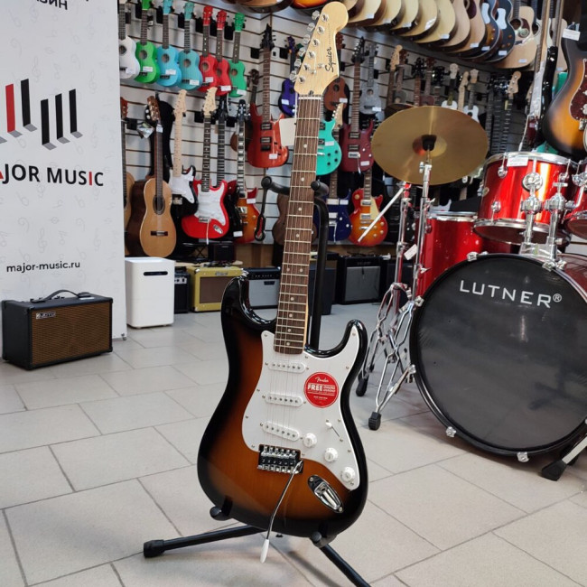 Электрогитара Fender Squier Bullet Stratocaster Brown Sunburst цвет санберст
