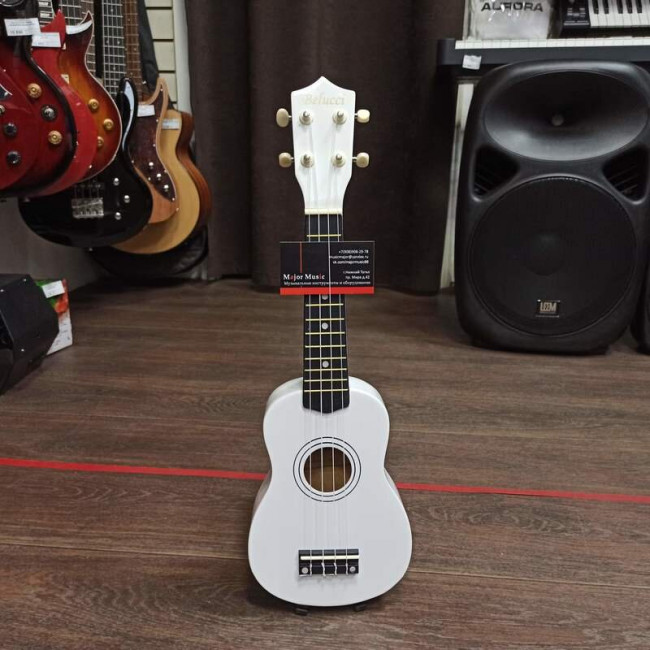 Укулеле сопрано Belucci XU21-11 White