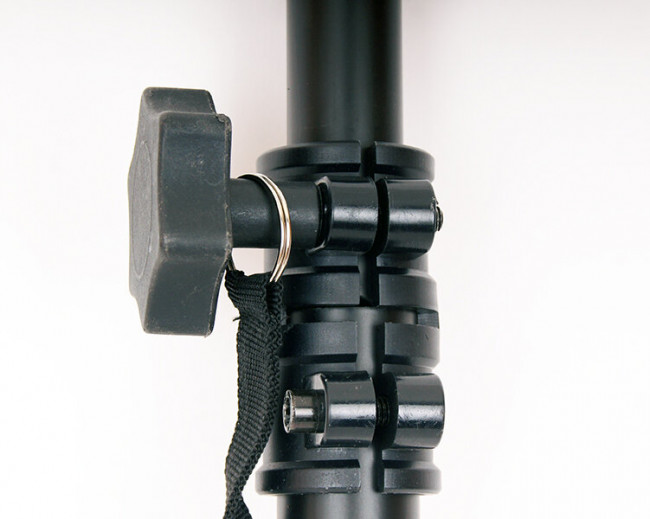 Соединительная штанга сабвуфер-сателлит Soundking DB036B Соединительная штанга сабвуфер-сателлит Soundking DB036B