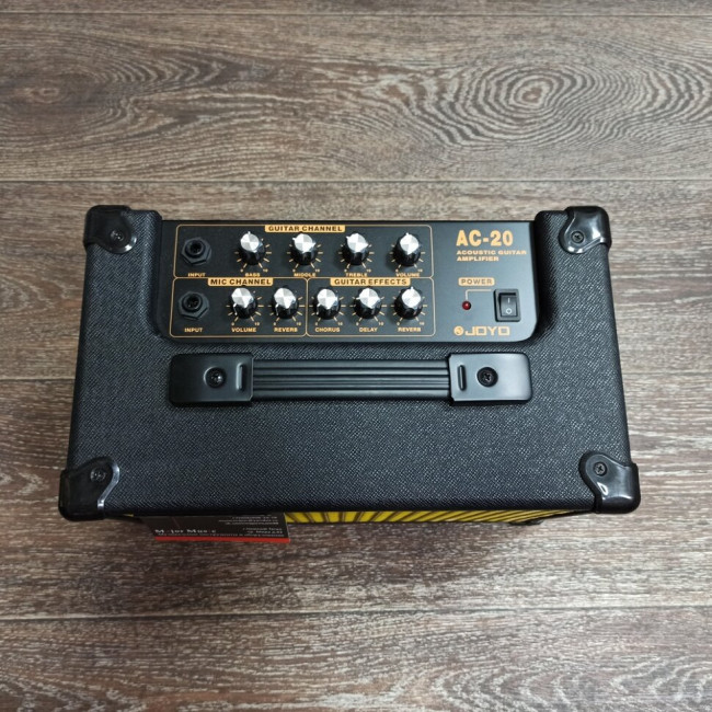Комбоусилитель для акустической гитары Joyo AC-20 20Вт Комбоусилитель для акустической гитары Joyo AC-20 20Вт