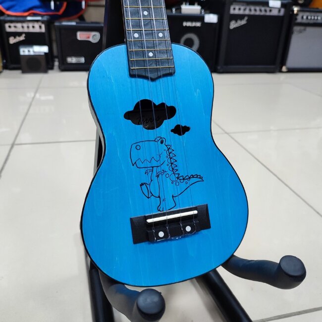 Укулеле сопрано TERRIS PLUS DINO