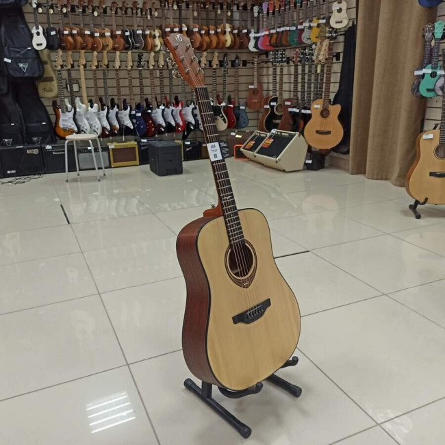 Акустическая гитара Flight AD-555 NA цвет натуральный