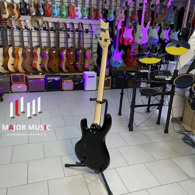 Бас-гитара Clevan CB-10-BK