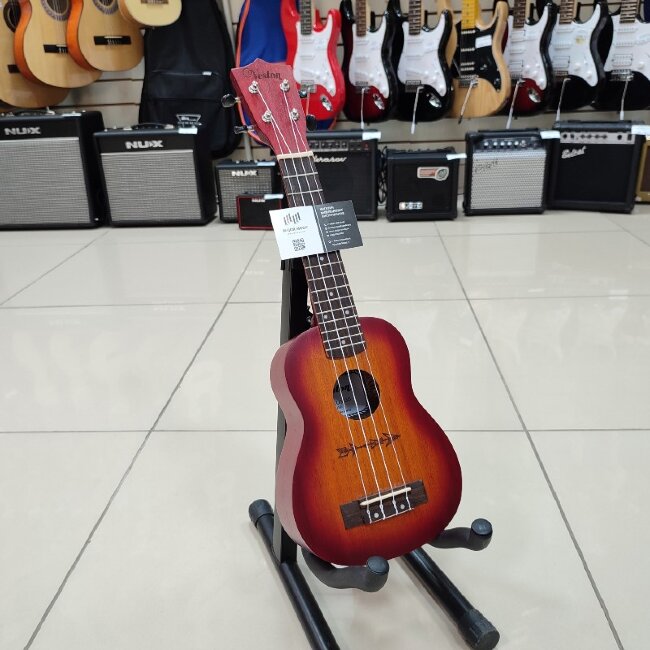 Укулеле сопрано Veston KUS100 SUNRISE цвет оранжевый санберст Укулеле сопрано Veston KUS100 SUNRISE цвет оранжевый санберст