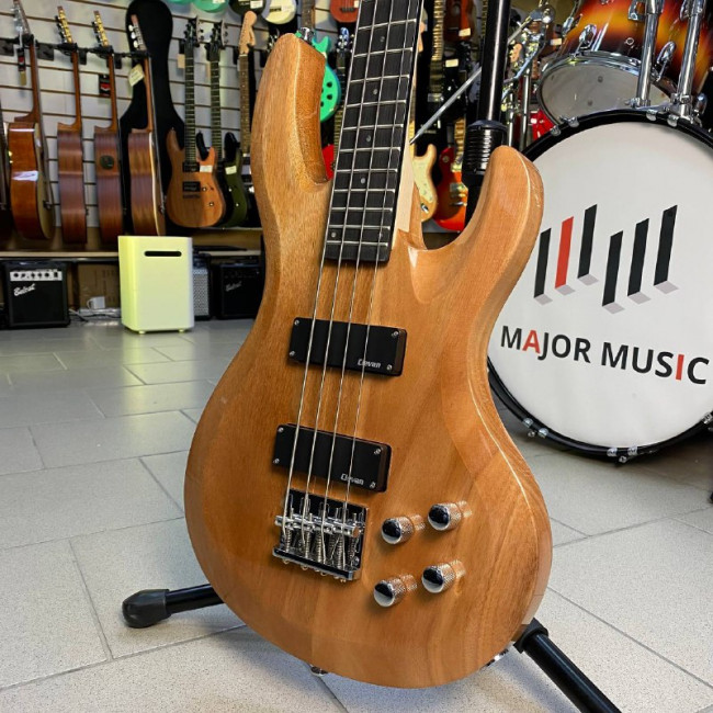 Бас-гитара Clevan CB-40-NA цвет натуральный