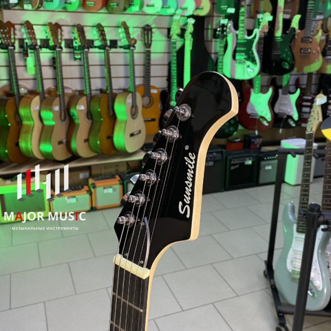 Электрогитара Sunsmile SFB-40 цвет черный