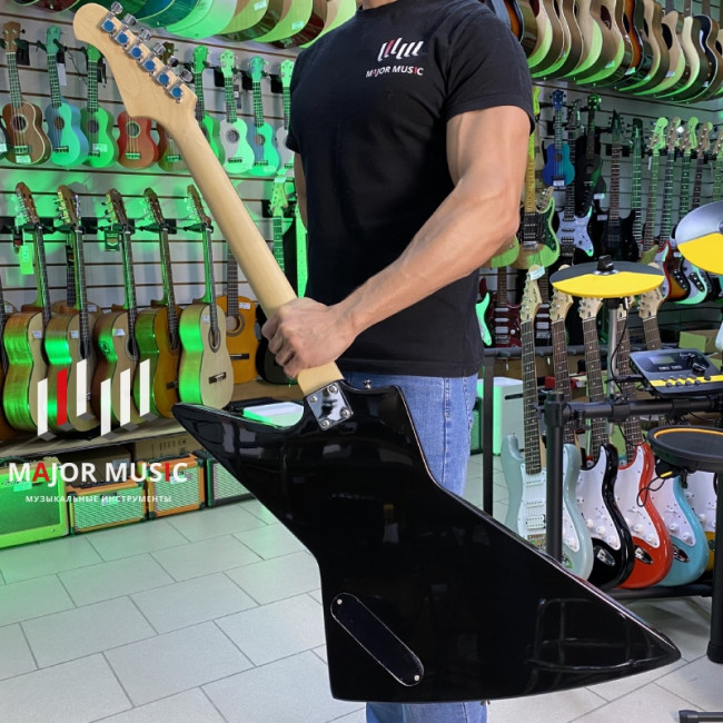 Электрогитара Sunsmile SFB-40 цвет черный