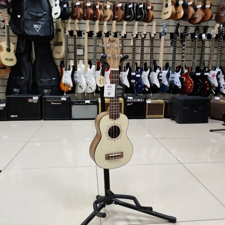 Укулеле сопрано FLIGHT DUS320 SP/ZEB чехол в комплекте