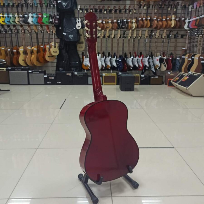 Классическая гитара Terris TC-3901A NA 4/4 цвет натуральный Классическая гитара Terris TC-3901A NA 4/4 цвет натуральный