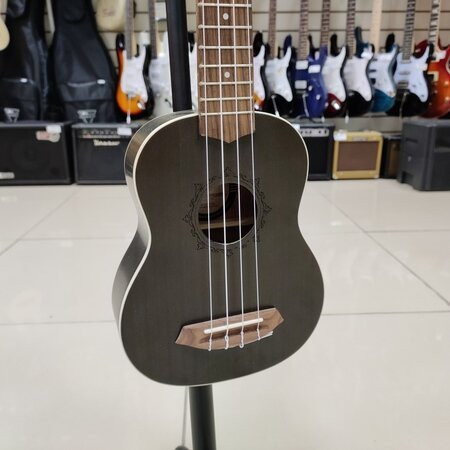 Укулеле сопрано FLIGHT NUS 380 JADE цвет зеленый чехол в комплекте Укулеле сопрано FLIGHT NUS 380 JADE цвет зеленый чехол в комплекте