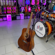 Акустическая гитара Cort EARTH60M-OP цвет натуральный