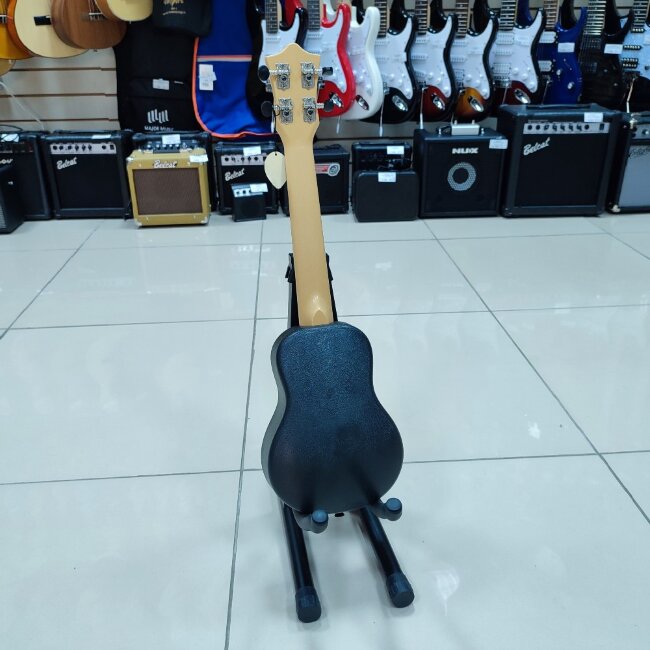 Укулеле сопрано FLIGHT TUSL-35 BK Travel с грифом концерт чехол в комплекте Укулеле сопрано FLIGHT TUSL-35 BK Travel с грифом концерт чехол в комплекте