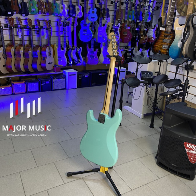 Электрогитара Root Note ST201-TTE цвет бирюзовый Электрогитара Root Note ST201-TTE цвет бирюзовый