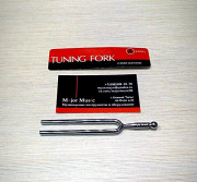 Камертон вилочный DADI TF-A на ноту ЛЯ Камертон вилочный DADI TF-A на ноту ЛЯ