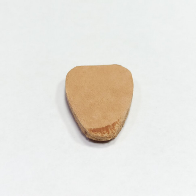 Медиатор кожаный Мозеръ P08 для домры бас Медиатор кожаный Мозеръ P08 для домры бас