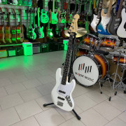 Бас-гитара Rockdale ROCKDALE Stars JB Bass White цвет белый