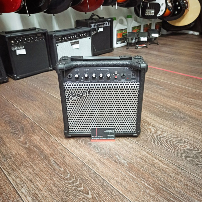 Гитарный комбоусилитель Belcat S15G 15Вт Гитарный комбоусилитель Belcat S15G 15Вт