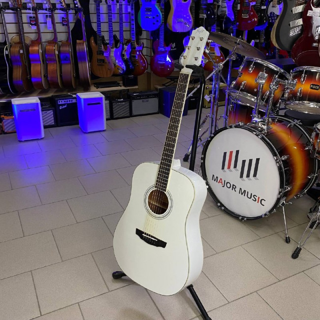 Акустическая гитара Flight AD-200 WH цвет белый скос под руку Акустическая гитара Flight AD-200 WH цвет белый скос под руку