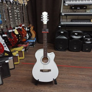 Акустическая гитара Elitaro E4010WH с вырезом белая