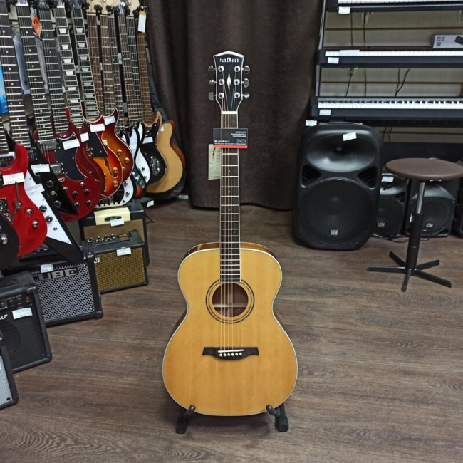 Акустическая гитара Parkwood S62 с чехлом