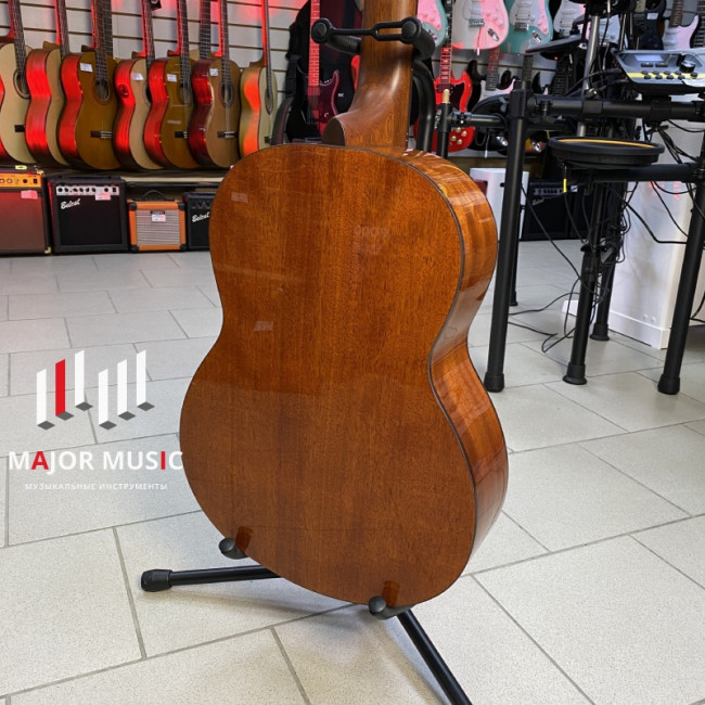 Классическая гитара Cort AC200-NAT массив ели глянцевая Классическая гитара Cort AC200-NAT массив ели глянцевая