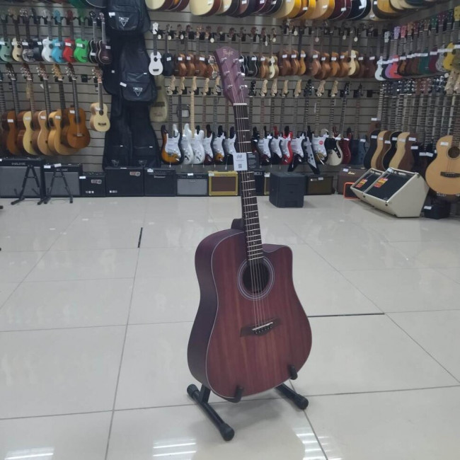 Акустическая гитара Flight D-155C MAH RD с вырезом цвет красный