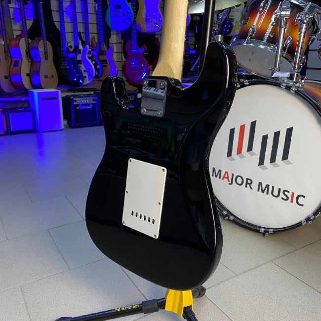 Электрогитара Terris TST-39 BK цвет черный SSS