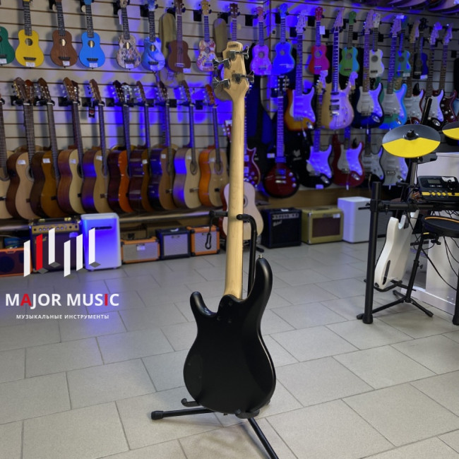 Бас-гитара Cort Action-PJ-OPB Action Series черная