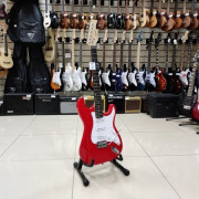 Электрогитара Terris TST-39 RD цвет красный SSS Электрогитара Terris TST-39 RD цвет красный SSS