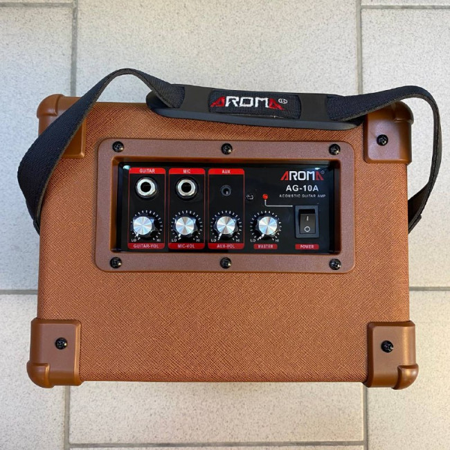 Комбоусилитель для акустической гитары Aroma AG-10A 10Вт