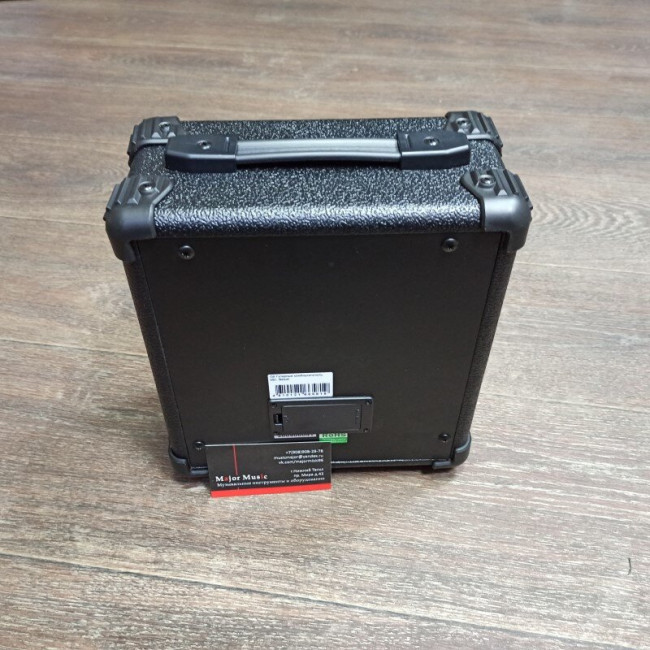 Гитарный комбоусилитель Belcat G5 5Вт Гитарный комбоусилитель Belcat G5 5Вт