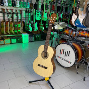 Классическая гитара Kremona R63S Rondo Soloist Series Классическая гитара Kremona R63S Rondo Soloist Series