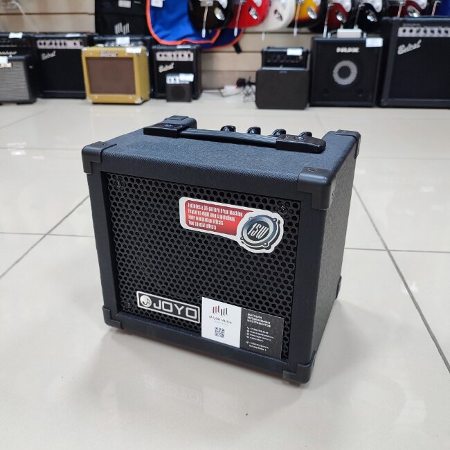Гитарный комбоусилитель Joyo DC-15 15Вт