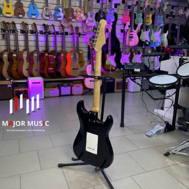 E200LF-BK Электрогитара леворукая, черная, Caraya