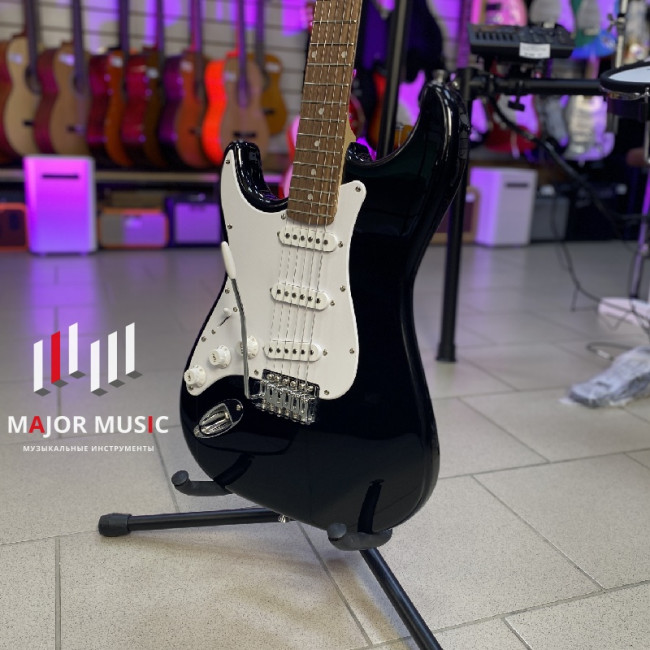 E200LF-BK Электрогитара леворукая, черная, Caraya