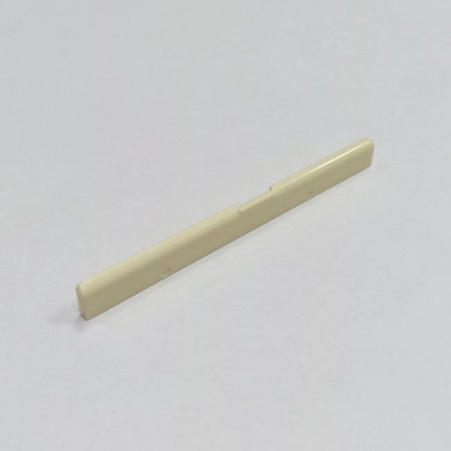 Порожек нижний для классической гитары Alice A027B Порожек нижний для классической гитары Alice A027B