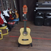 Классическая гитара Fabio FB3410N 1/2 цвет натуральный Классическая гитара Fabio FB3410N 1/2 цвет натуральный