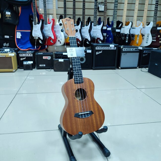 Укулеле концерт FLIGHT DUC373 MAH цвет натуральный чехол в комплекте Укулеле концерт FLIGHT DUC373 MAH цвет натуральный чехол в комплекте