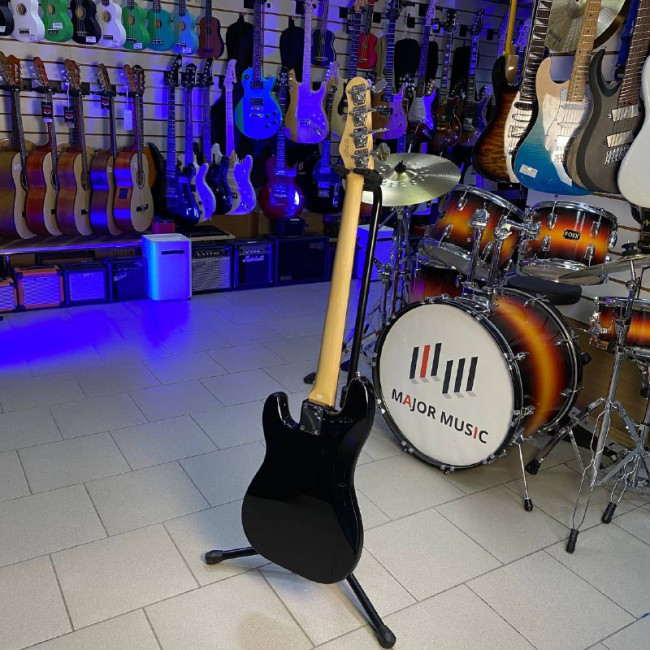 Бас-гитара Stagg SBP-30 BLK цвет черный (пресижн)