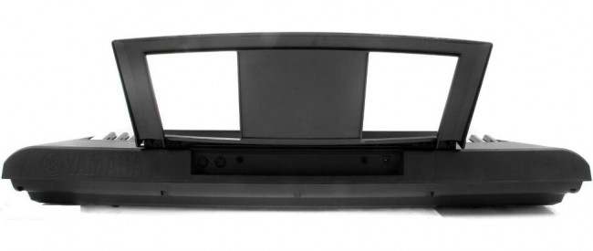 Синтезатор Yamaha PSR-R200 Б/У