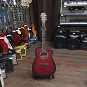 Акустическая гитара Elitaro E4120RDS с вырезом красная