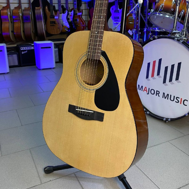 Акустическая гитара Yamaha F310