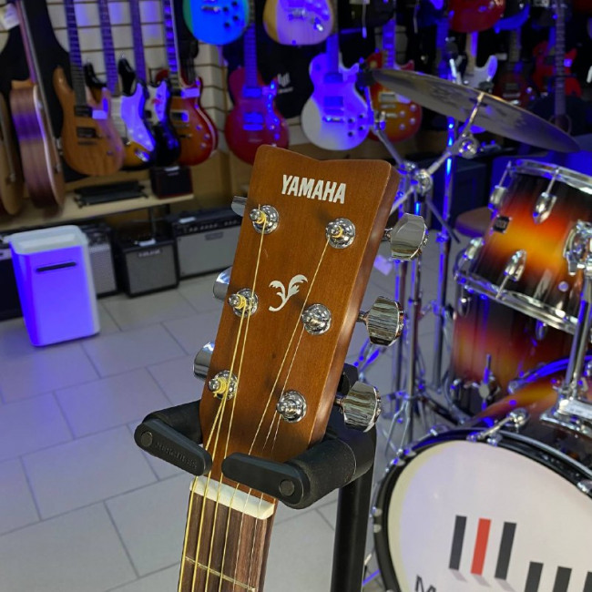 Акустическая гитара Yamaha F310