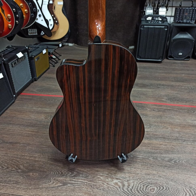 Классическая гитара со звукоснимателем Cort AC160CFTL-NAT с вырезом Классическая гитара со звукоснимателем Cort AC160CFTL-NAT с вырезом