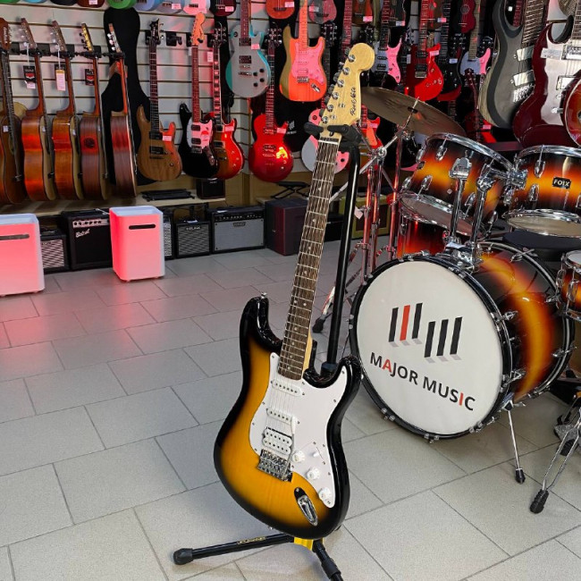 Электрогитара Root Note ST201-BSB цвет коричневый санберст